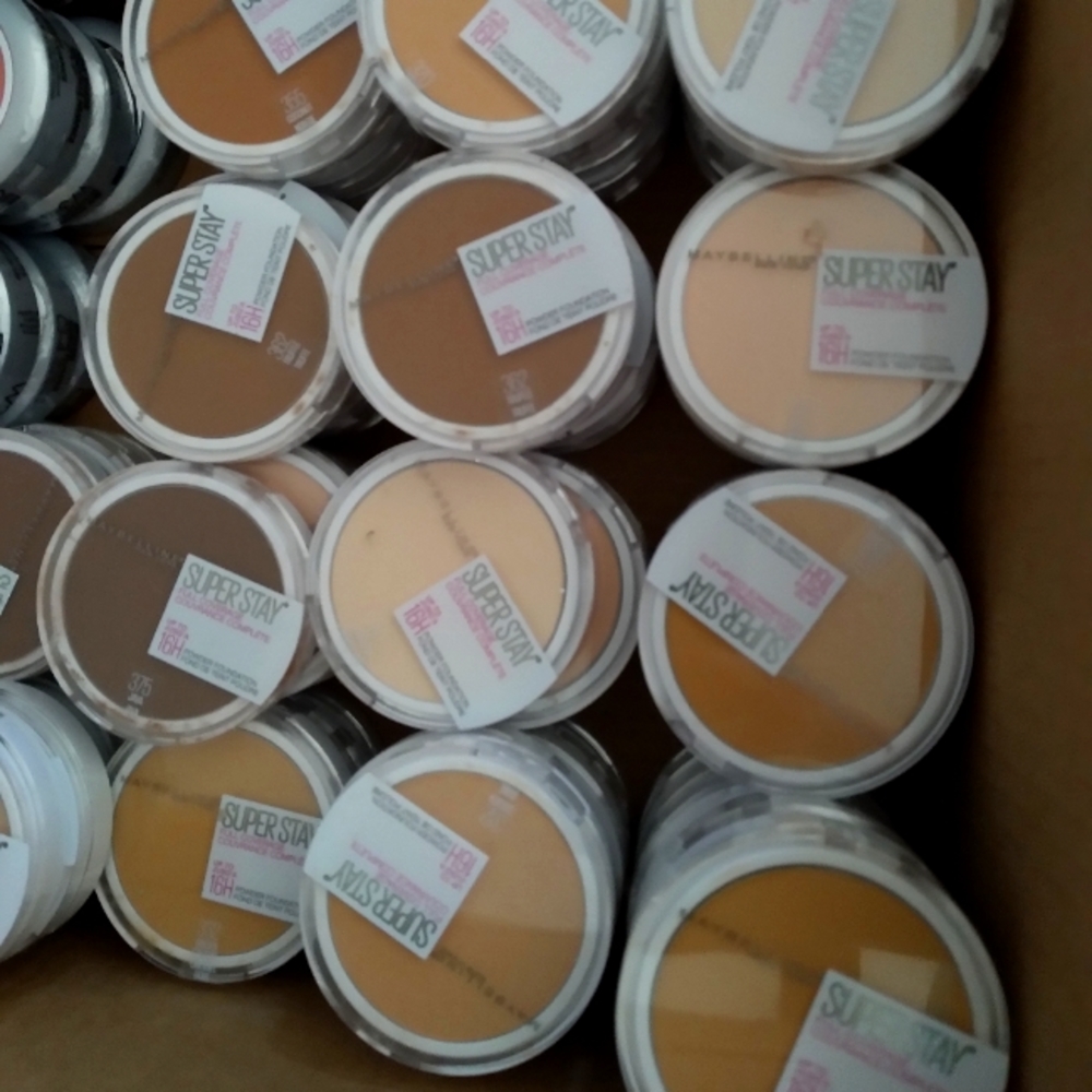 4 Maybelline Super Stay Full Coverage Powder Foundation